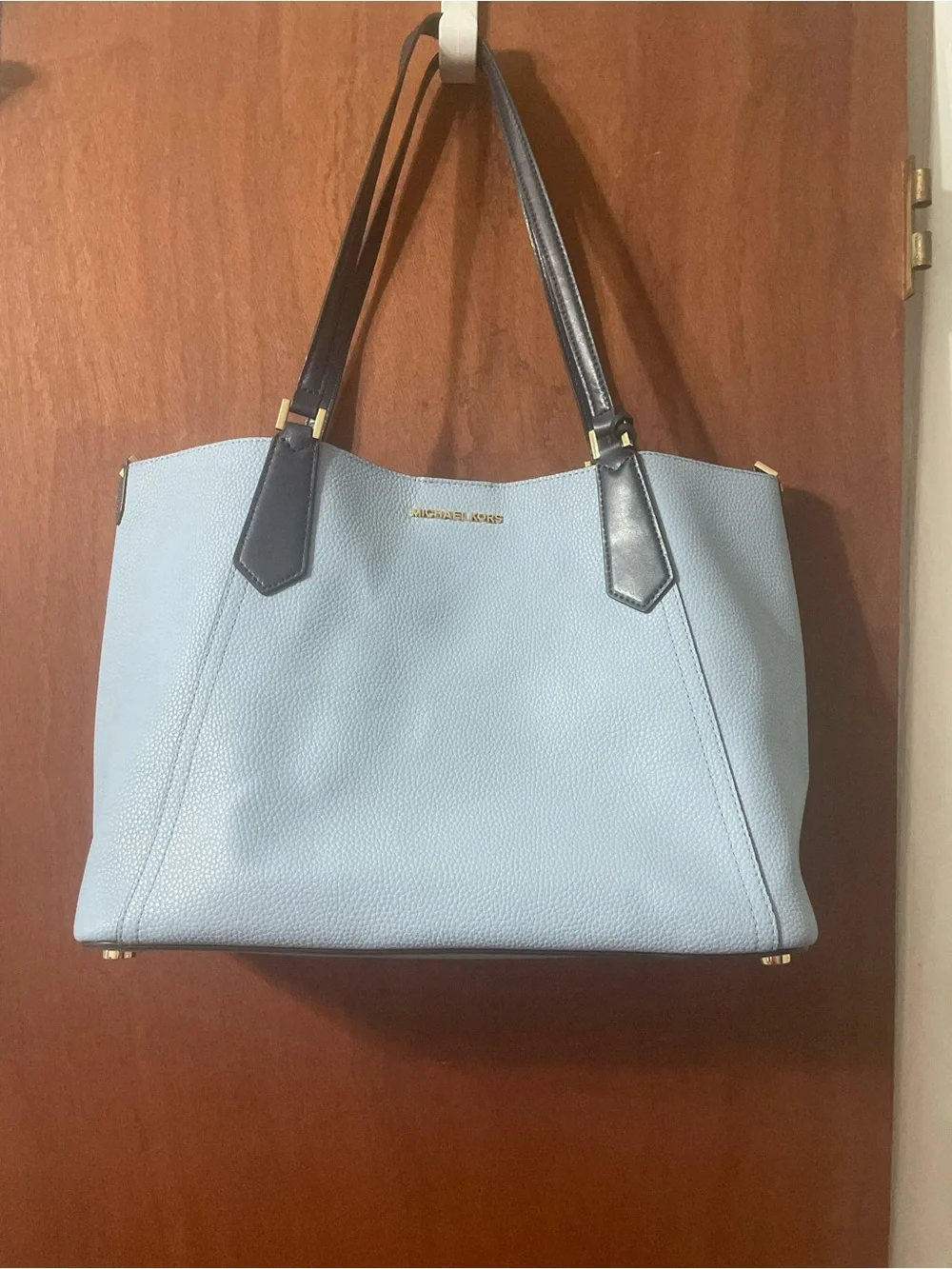 Michael Kors spacious powder